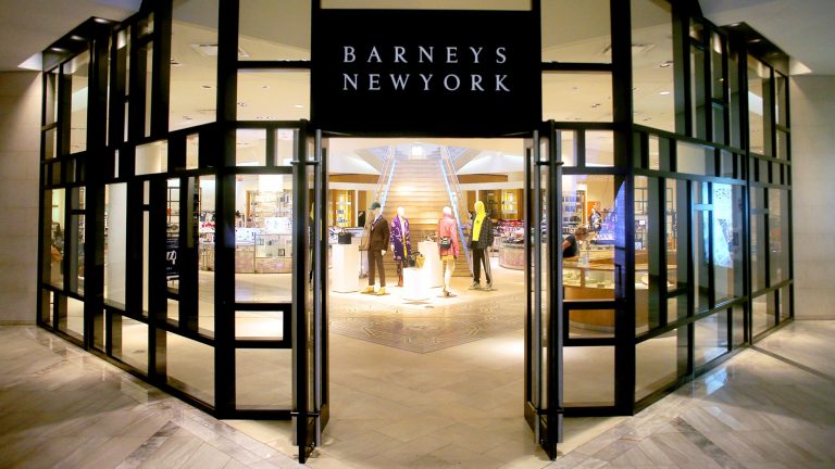 Barneys devrait fermer la plupart de ses enseignes