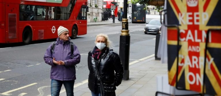 Coronavirus : au R-U, pubs et restaurants appellent le gouvernement l’aide