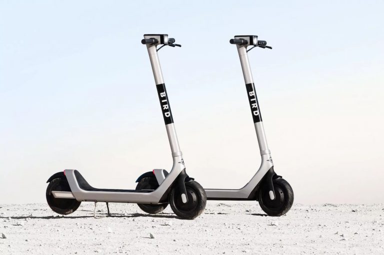 Covid-19 : Bird licencient 30% des employés