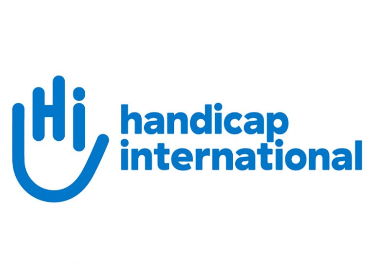Handicap International lance sa campagne «faire tomber les murs» avec l’agence Strike