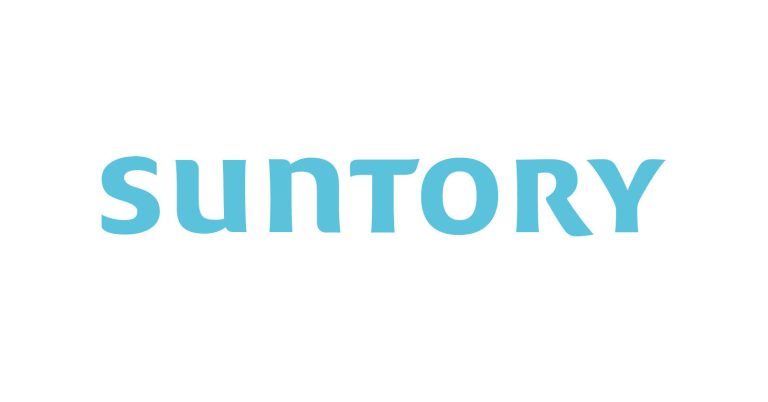 Suntory présente ses premières bouteilles en PET 100% végétal
