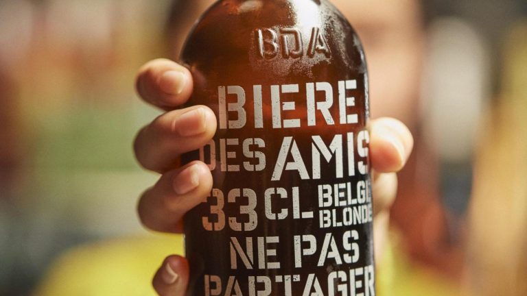 Bière des Amis célèbre l’amitié