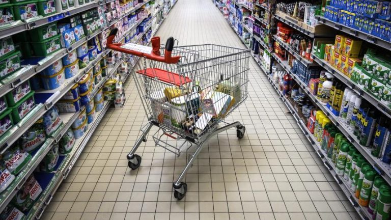 La consommation des ménages français en recul de 2,8% en octobre