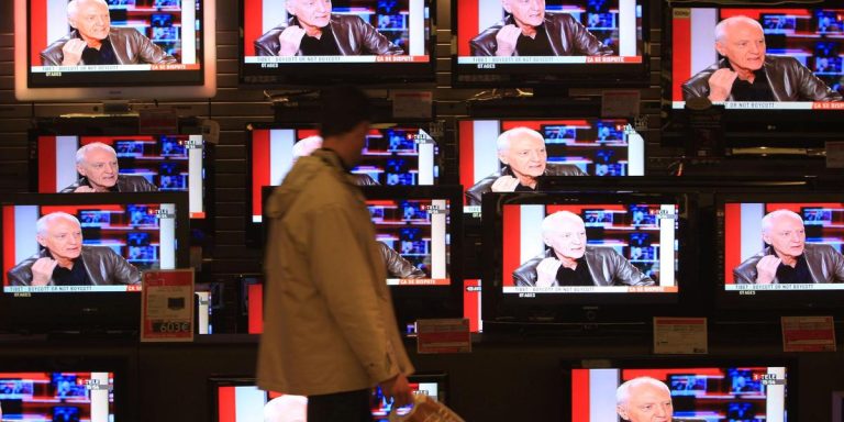 France 2 et C8 : les plus fortes hausses d’audience en mars