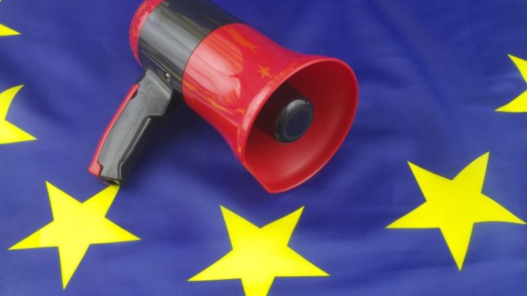 L’UE adopte des règles strictes pour les publicités politiques