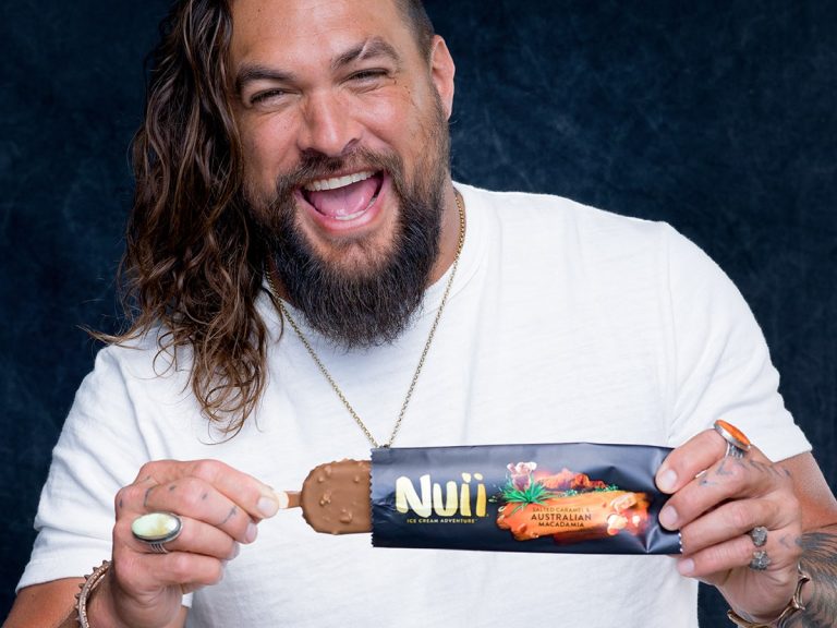 Jason Momoa devient le nouvel ambassadeur de la marque Nuii