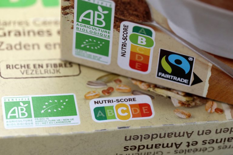 Le commerce équitable progresse en France, porté par le cacao et la banane