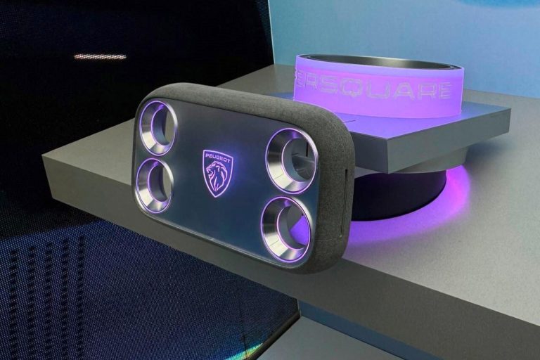 Peugeot révolutionne la conduite avec le «Hypersquare», un volant rectangulaire pour 2026