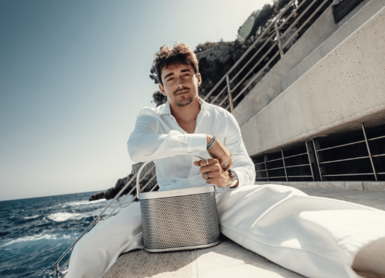 Charles Leclerc devient ambassadeur de Bang & Olufsen