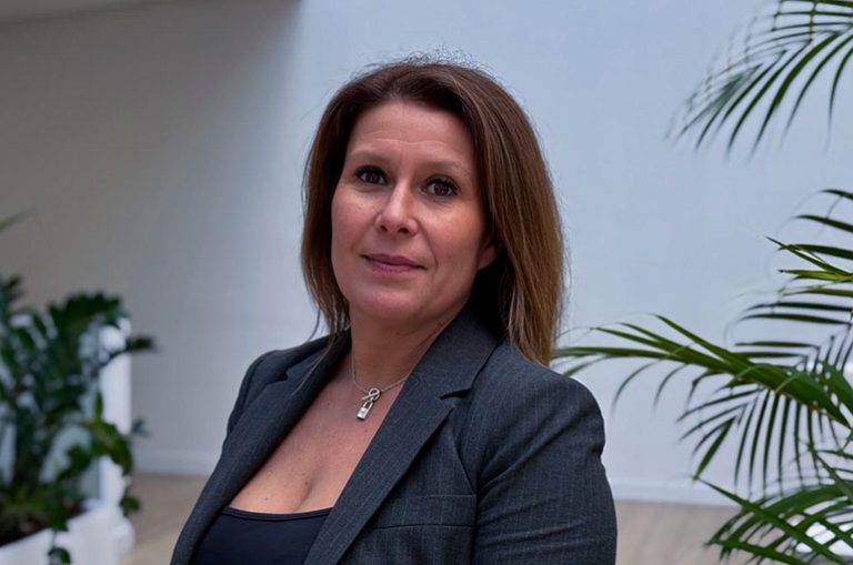 Delphine Lagrange rejoint l’EM Normandie en tant que Directrice de la Marque