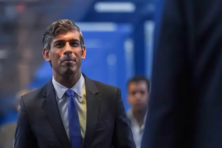 Rishi Sunak (ex-Premier ministre) britannique recruté par Microsoft et Anthropic
