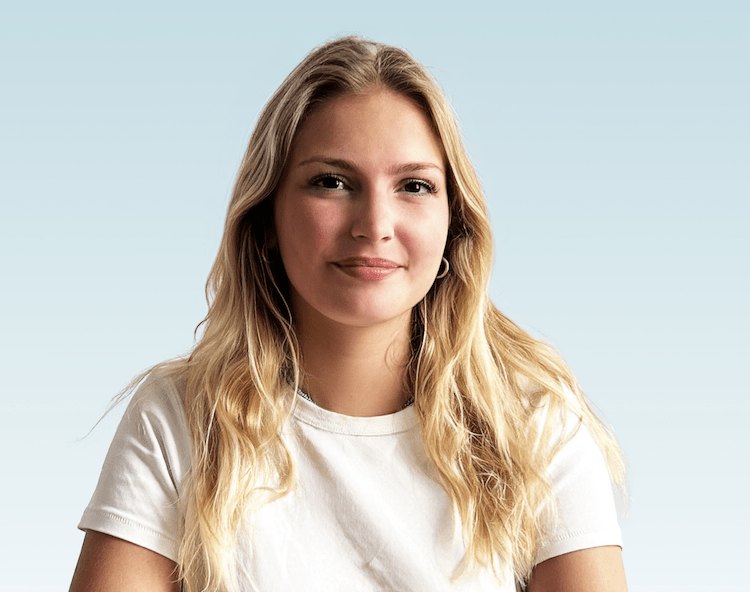 L’agence moonlike accueille Chloé Chiche Paolozzi au poste de Social Strategist