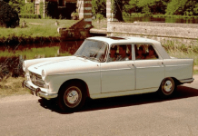 PEUGEOT annonce un partenariat stratégique et exclusif avec PATHÉ