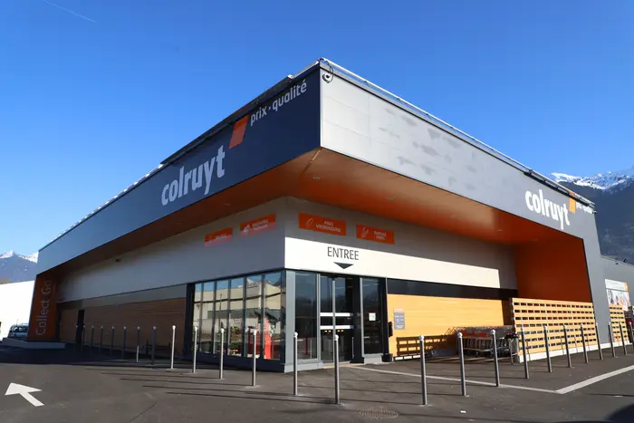 Rachat de Colruyt : le Groupement Mousquetaires accélère la bascule sous enseigne Intermarché Contact et Netto