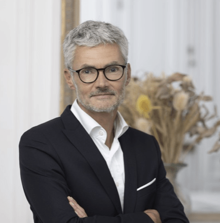Jean-François Charvat nouveau Directeur Général ixina France