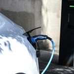 Flambée des carburants : l’électrique d’occasion s’impose dans les recherches