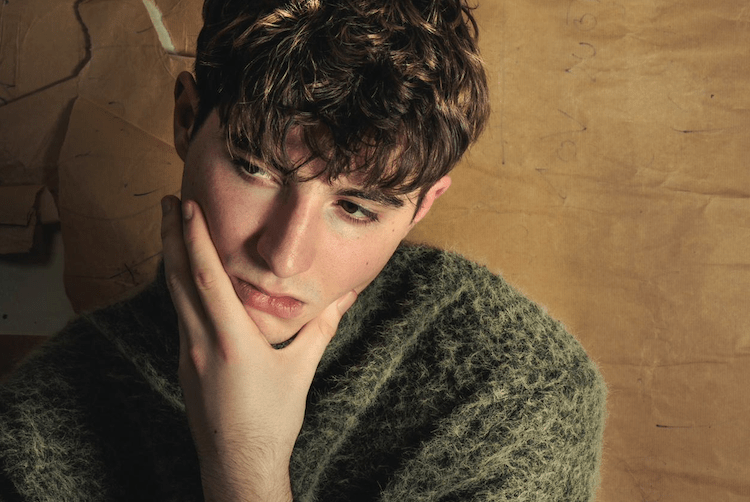 Lorenzo TENISCI : «Mon livre «Ma vie 2.0» est une manière de renforcer le lien avec ma communauté»