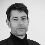 Simon LOUSSOUARN (Antidox) : «LinkedIn est un levier puissant pour transformer une stratégie d’entreprise en un récit partagé et mémorable»