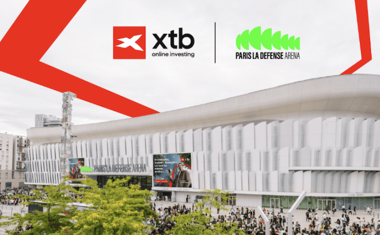 XTB devient partenaire Gold de Paris La Défense Arena 