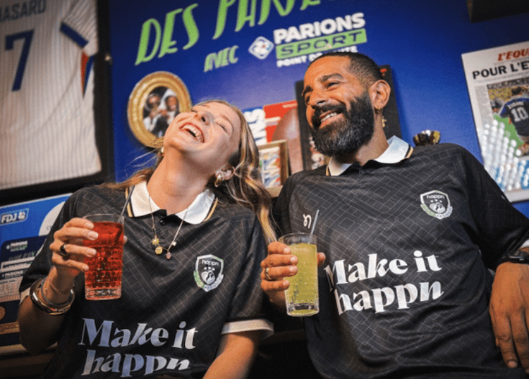 happn ouvre son Football Club en plein coeur de Paris