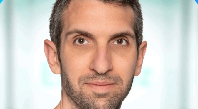 Jérémy LACOSTE (Eskimoz) : «L’usage des IA passe de 29% à 52% en un an»
