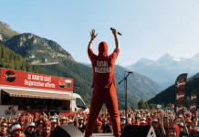 Senseo réveille le Tour de France avec un concert inédit de Fatal Bazooka
