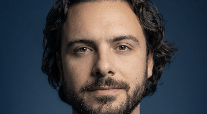 Tom THREARD (Eskimoz) : «Reddit est aujourd’hui l’une des sources les plus citées par les LLM»