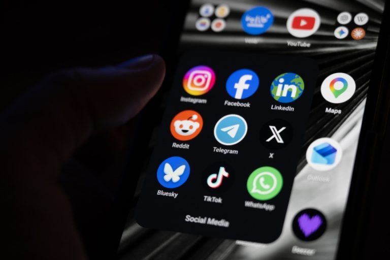 Clipping : la nouvelle arme des politiques pour conquérir les réseaux sociaux