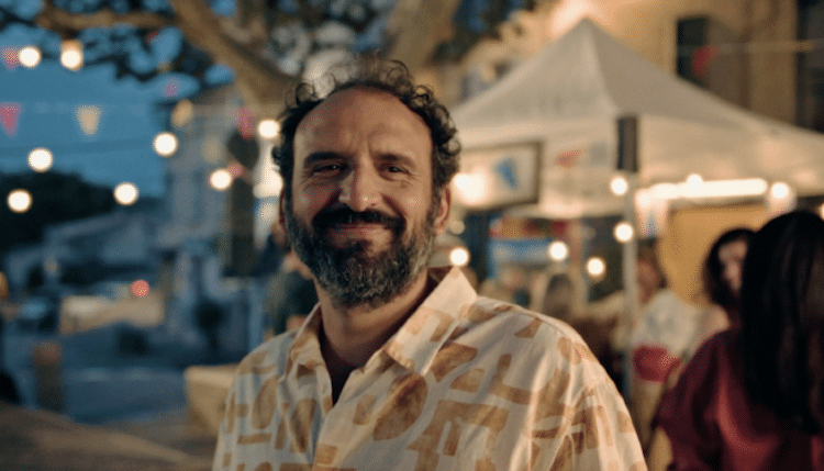 pagesjaunes revient en TV avec Marcel